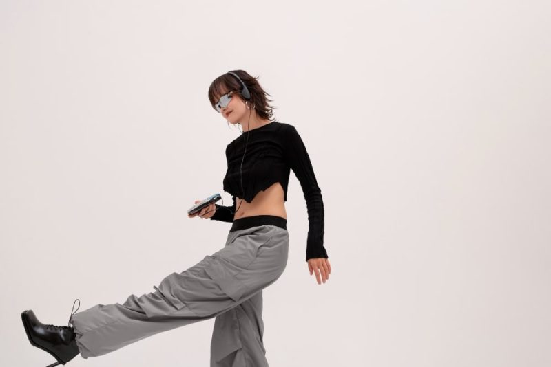 silhueta com pantalona