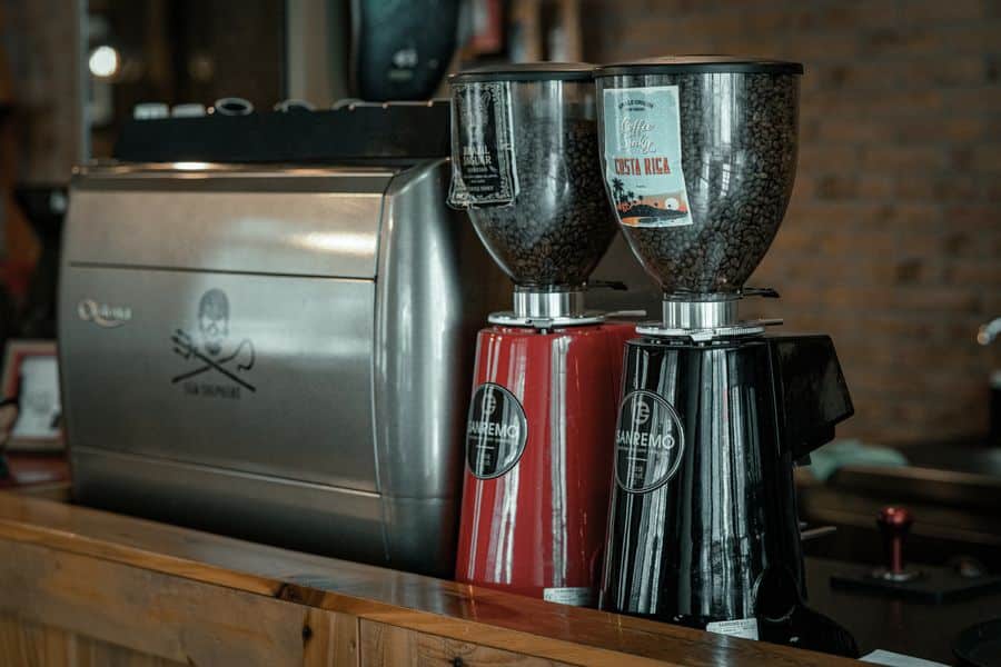 Cafeteiras com moedor para café espresso